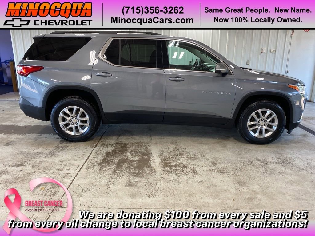 Used 2021 Chevrolet Traverse LT image 1