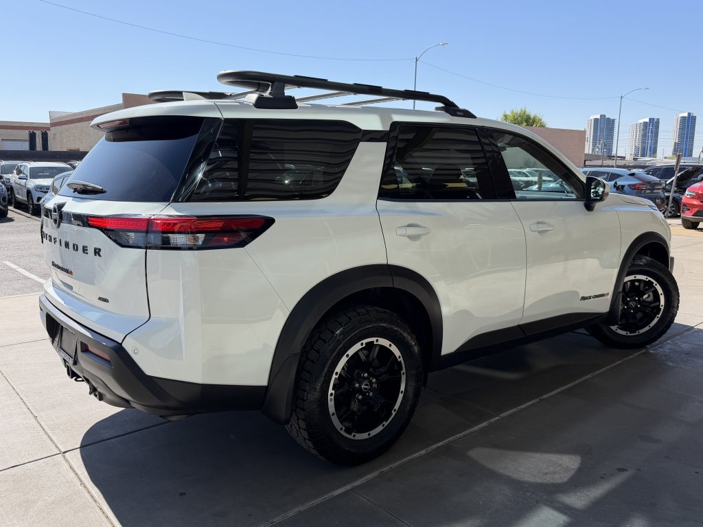 Used 2024 Nissan Pathfinder Rock Creek AWD/4WD image 4
