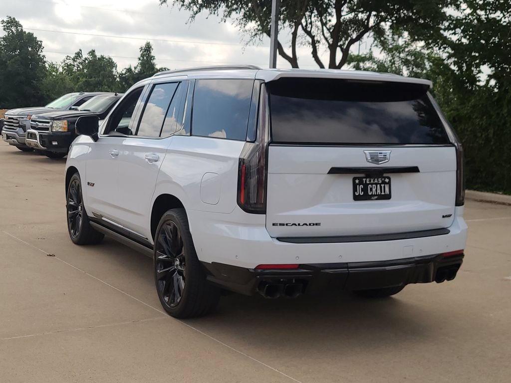 Used 2026 Cadillac Escalade V w/ LPO, ONYX Package AWD/4WD image 2