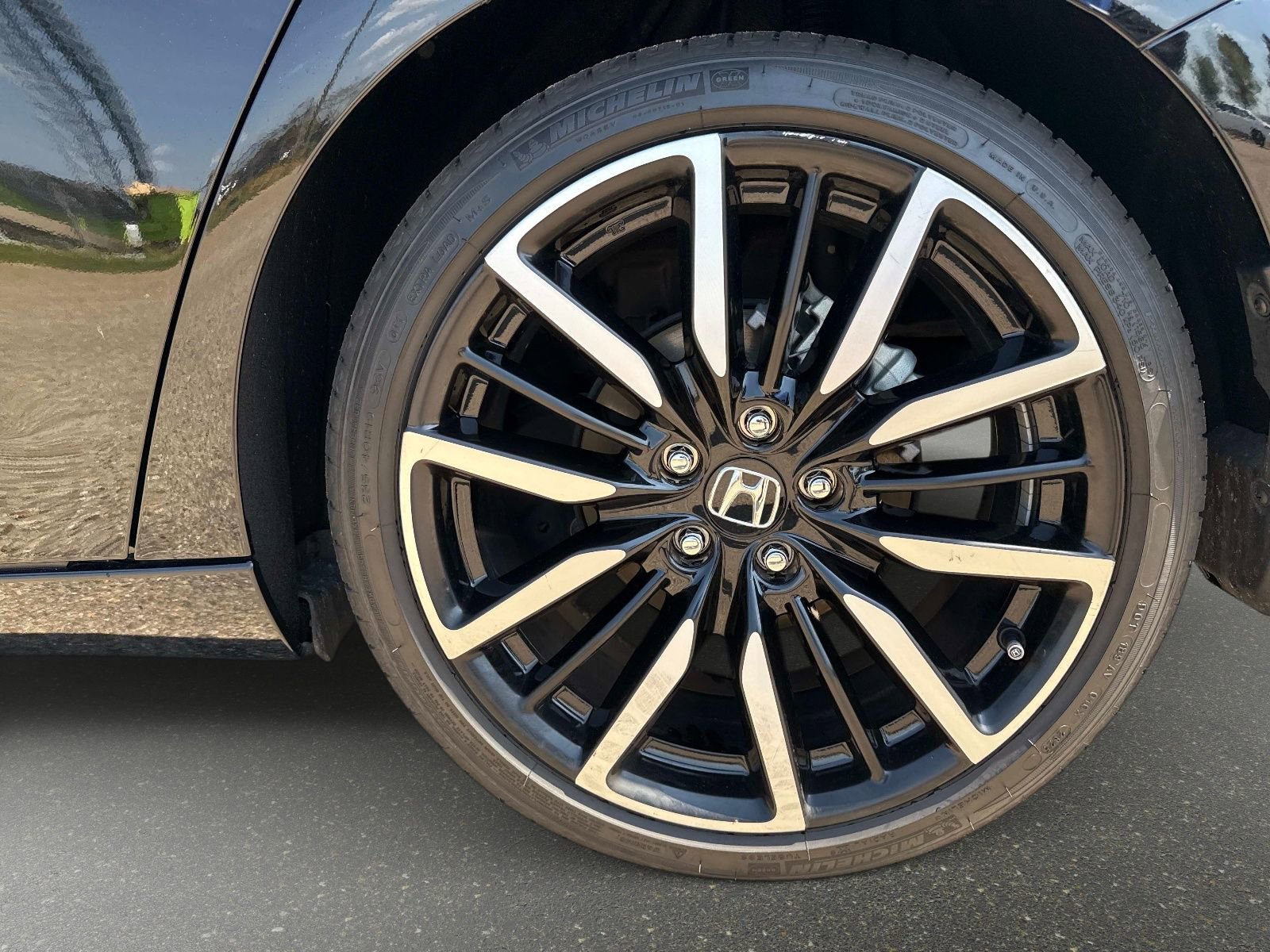 Used 2024 Honda Accord Touring image 30