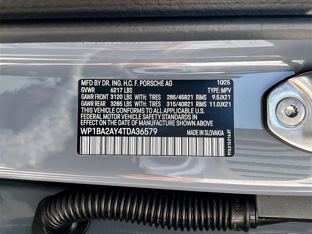 New 2026 Porsche Cayenne Coupe image 26