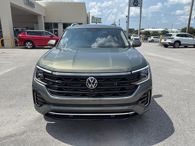 New 2025 Volkswagen Atlas SEL Premium R-Line image 2