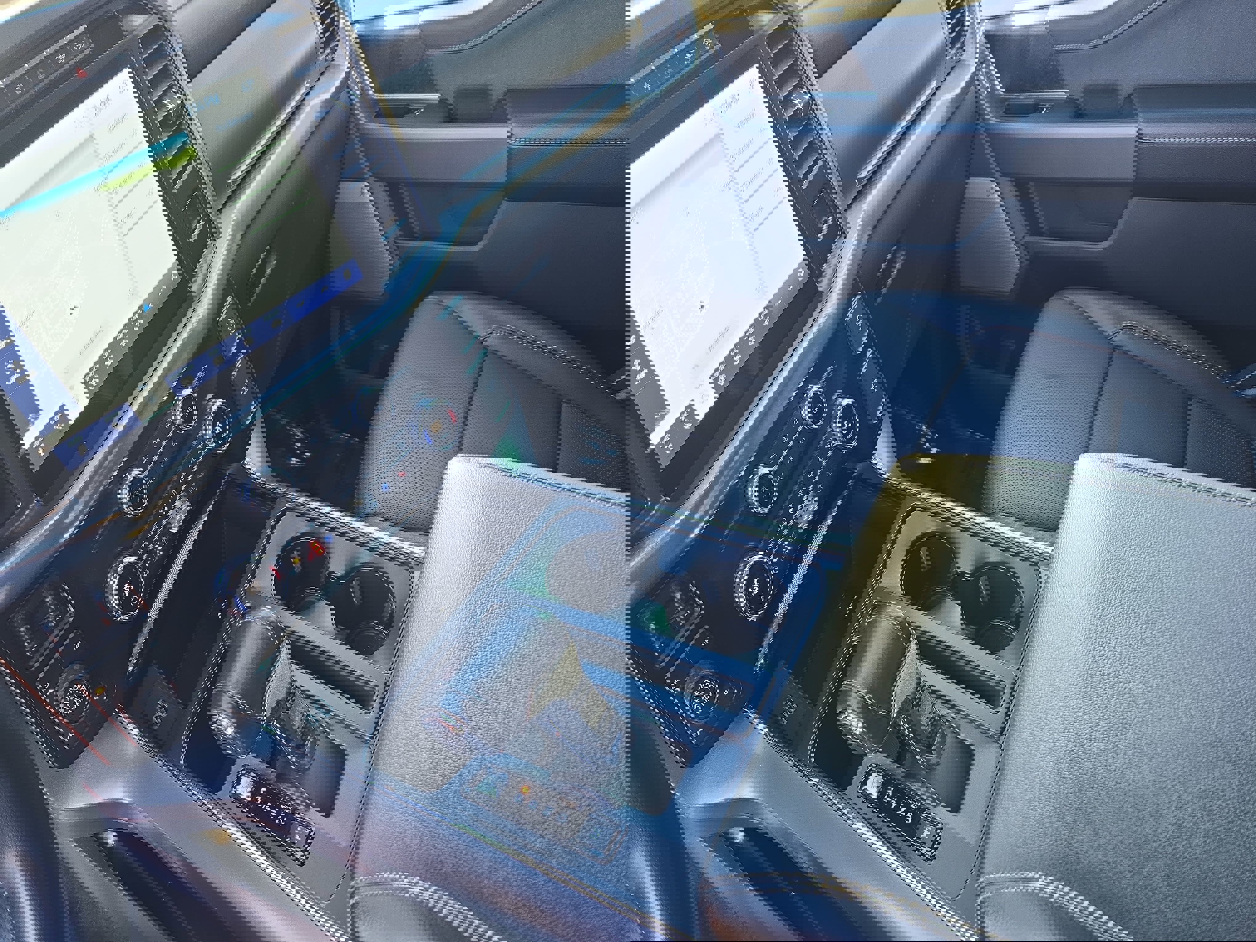 Used 2021 Ford F150 Lariat w/ Equipment Group 502A High image 24