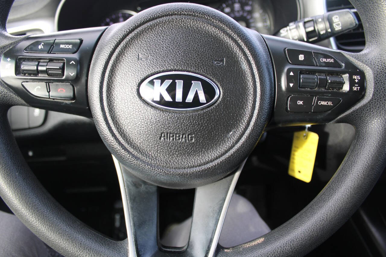 Used 2018 Kia Sorento AWD image 15