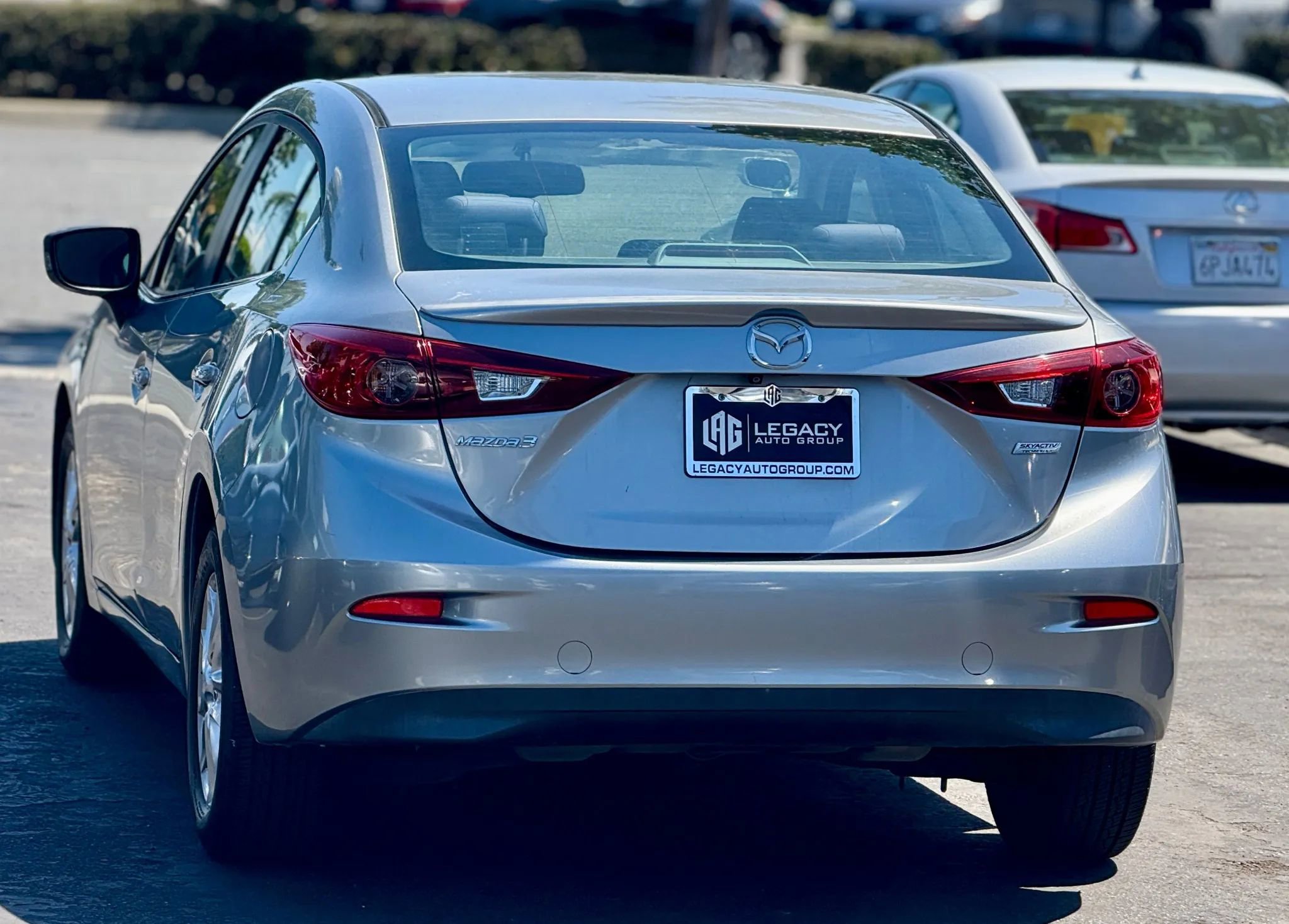 Used 2015 MAZDA MAZDA3 i Touring image 4