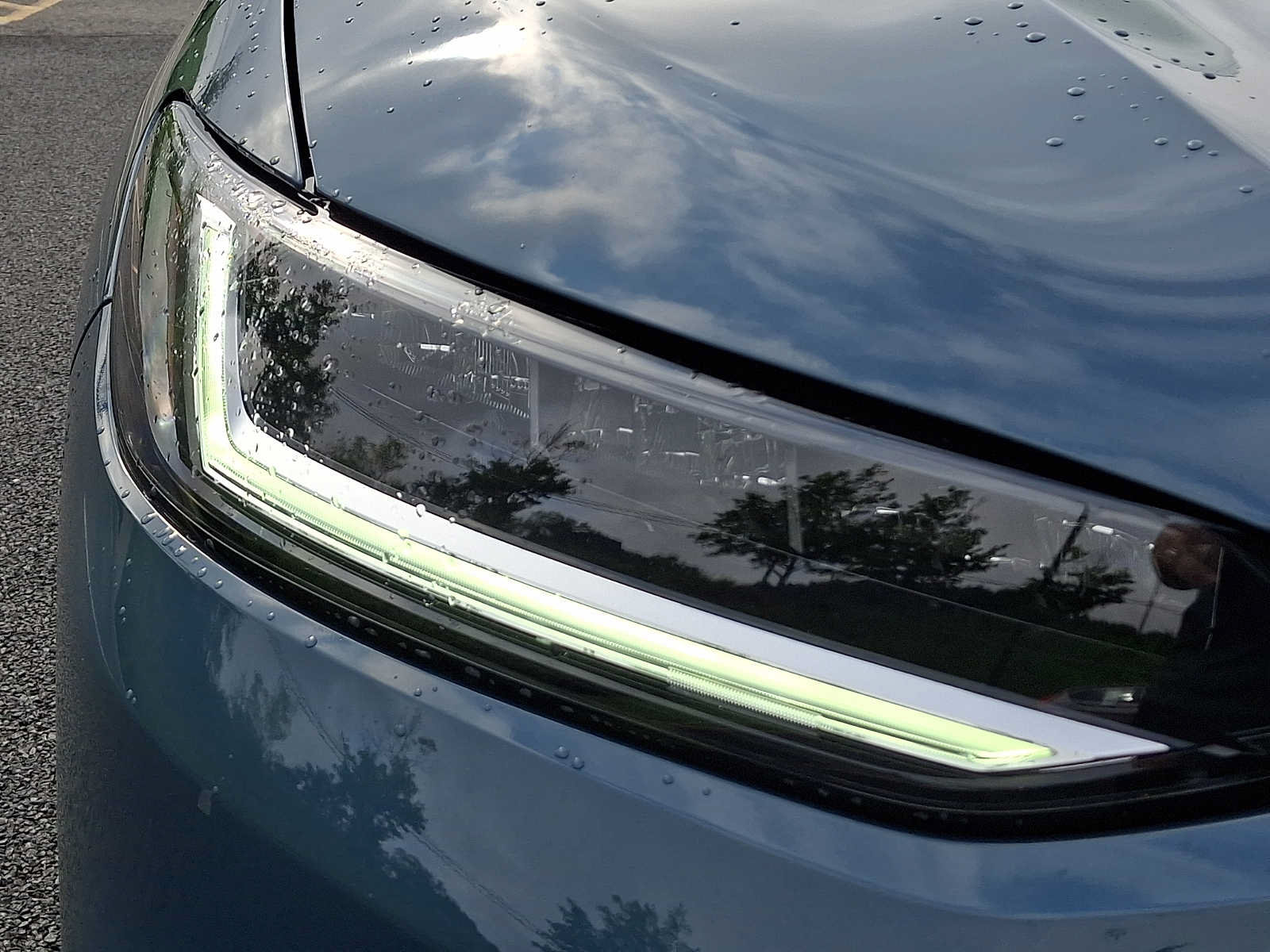 Used 2024 Honda HR-V EX-L image 8