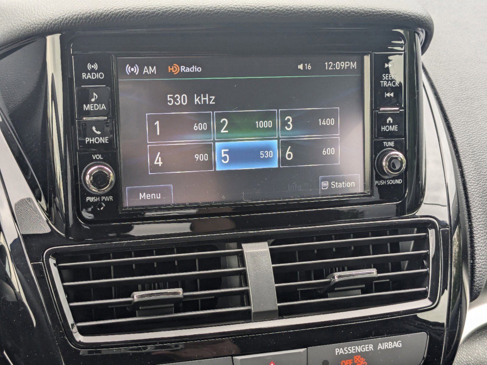 New 2024 Mitsubishi Eclipse Cross ES image 17