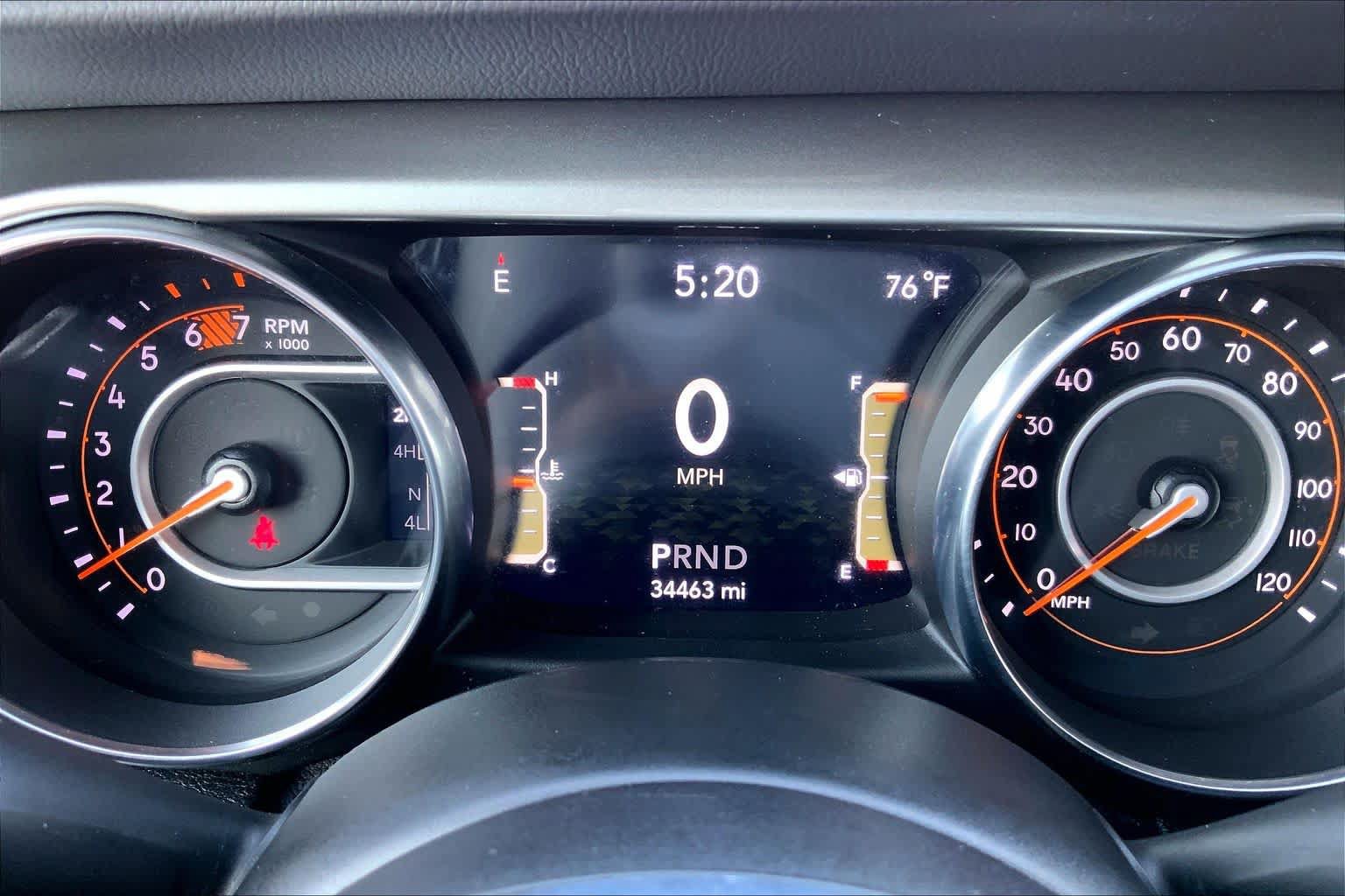 Used 2021 Jeep Wrangler Unlimited Sahara AWD/4WD image 24