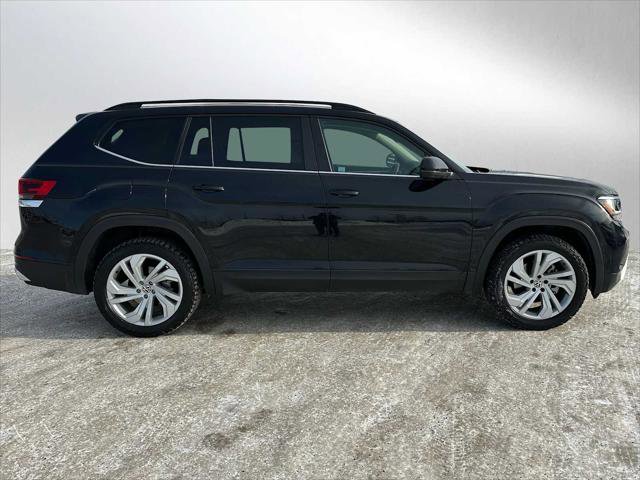 Used 2021 Volkswagen Atlas SE image 2