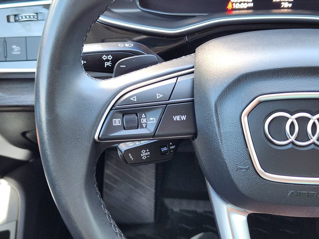 Used 2022 Audi Q8 Premium Plus AWD/4WD image 17