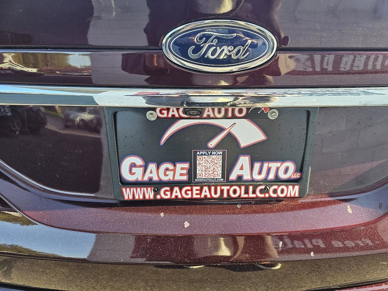 Used 2018 Ford Fusion SE w/ Equipment Group 602A FWD image 16