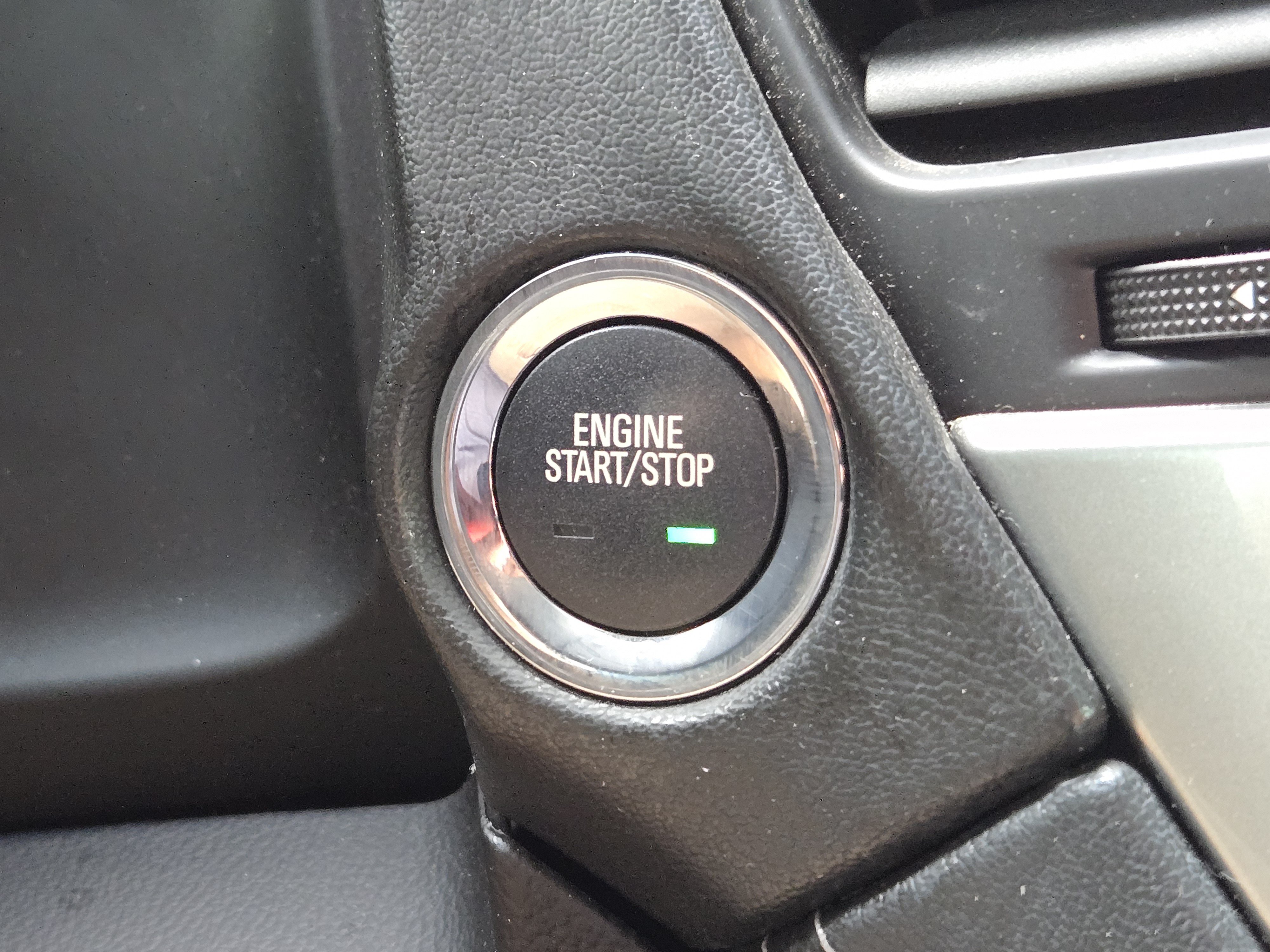 Used 2015 Chevrolet Tahoe LTZ AWD/4WD image 22