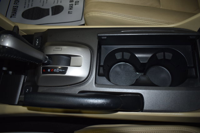 Used 2012 Honda Crosstour EX-L image 27