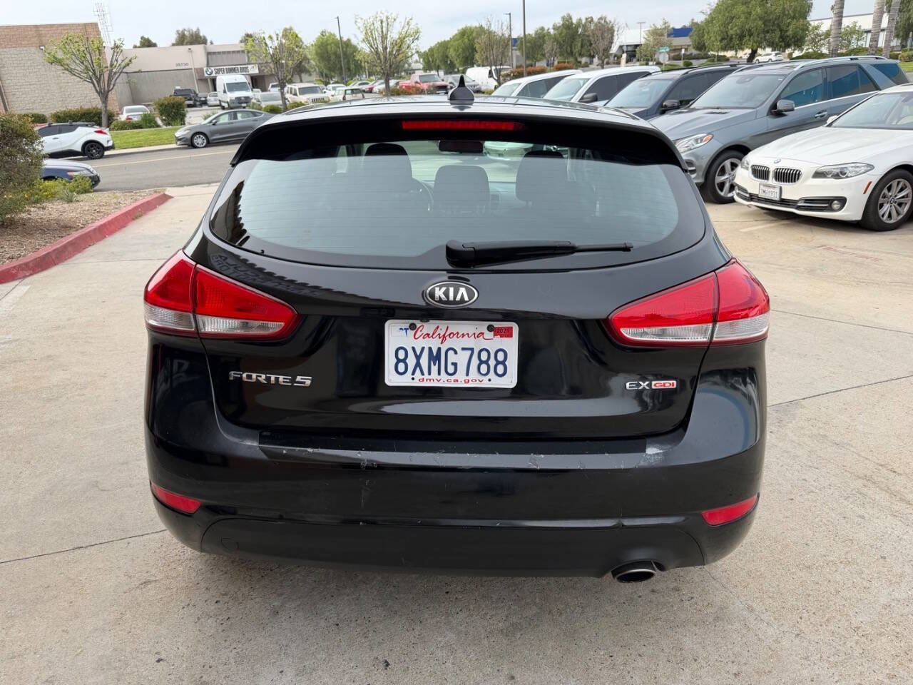 Used 2014 Kia Forte EX image 9