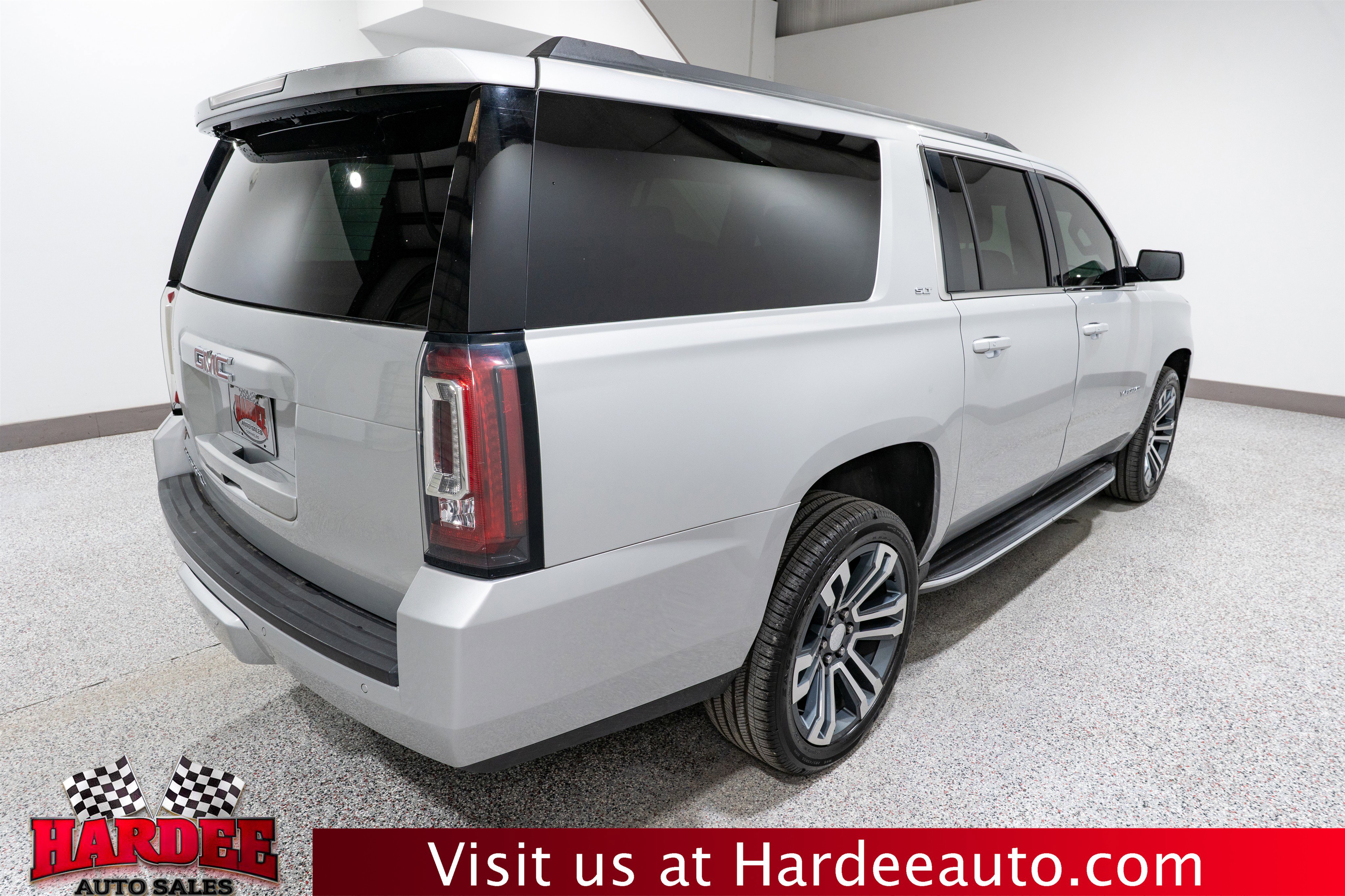Used 2018 GMC Yukon XL SLT w/ Open Road Package RWD image 5