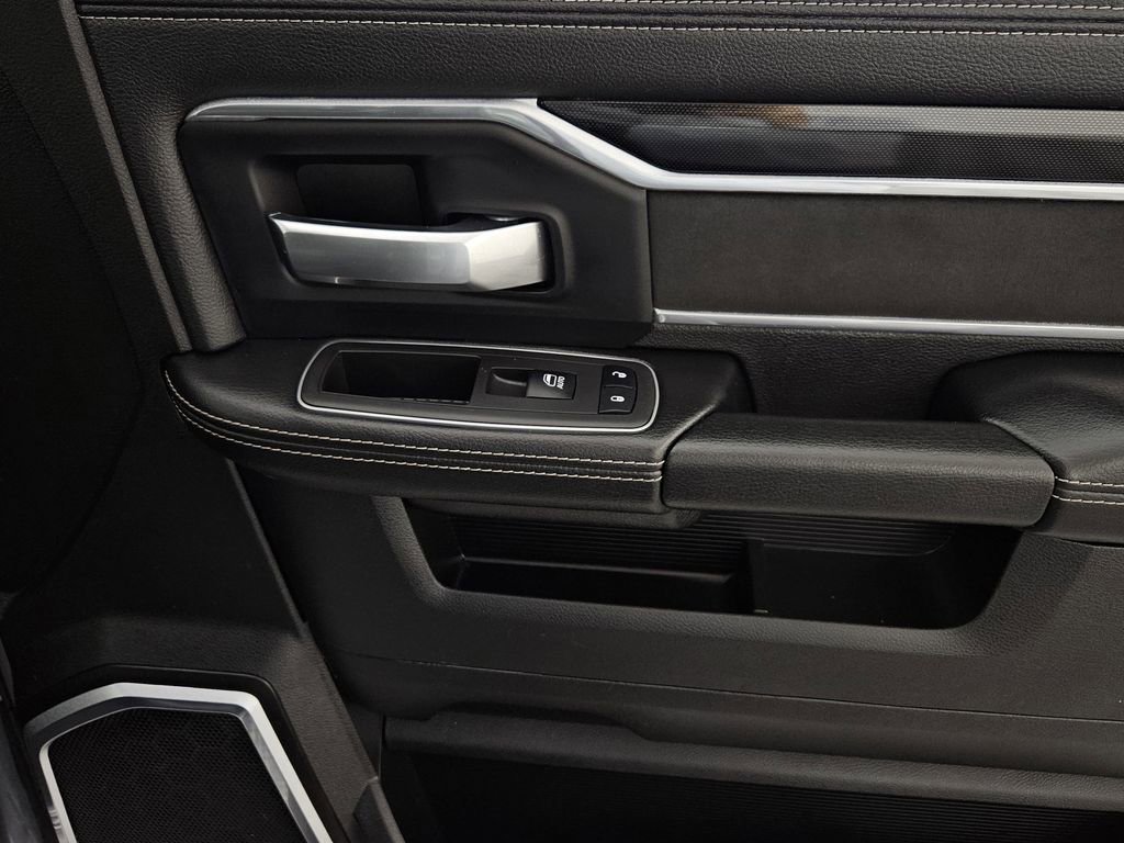 Used 2022 RAM 2500 Laramie image 30