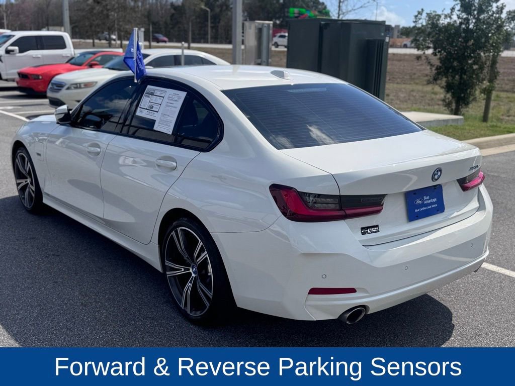 Used 2023 BMW 330e w/ Premium Package image 5