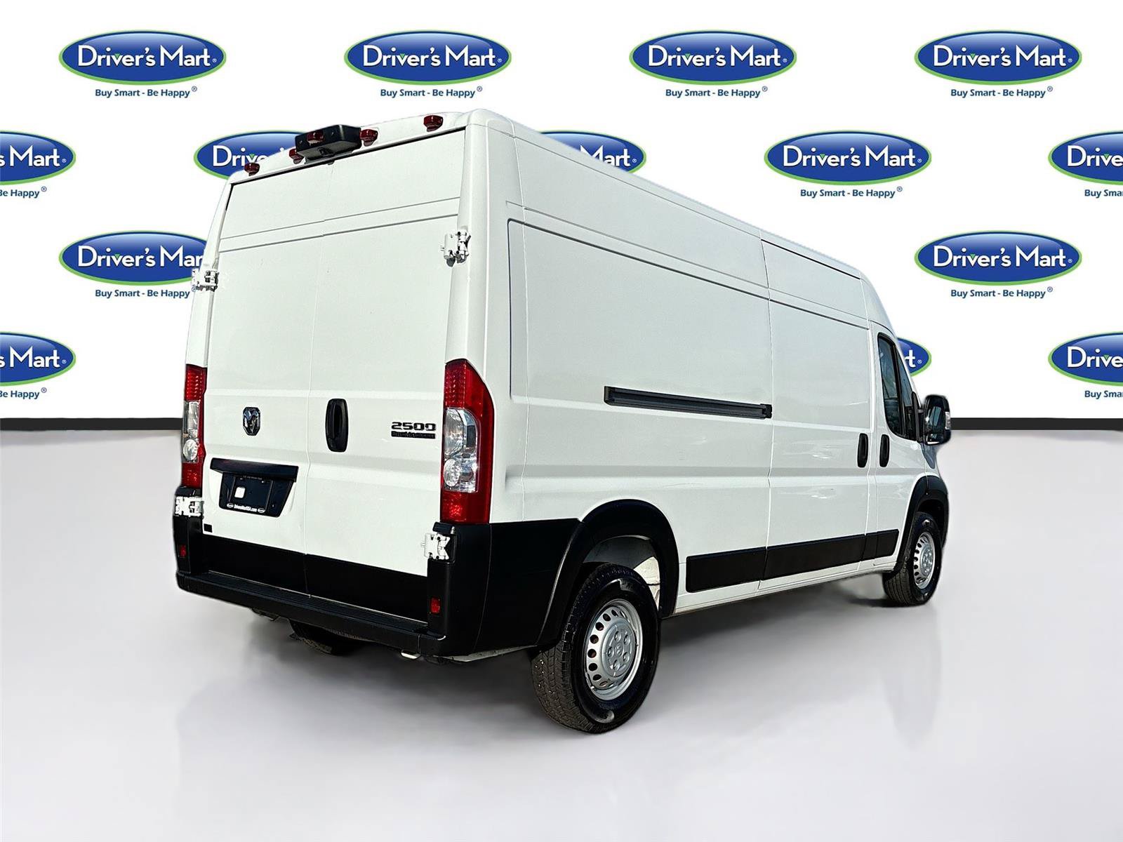 Used 2025 RAM ProMaster 2500 w/ Convenience Group FWD image 7