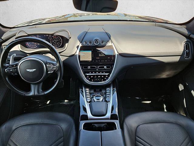 Used 2022 Aston Martin DBX AWD/4WD image 18
