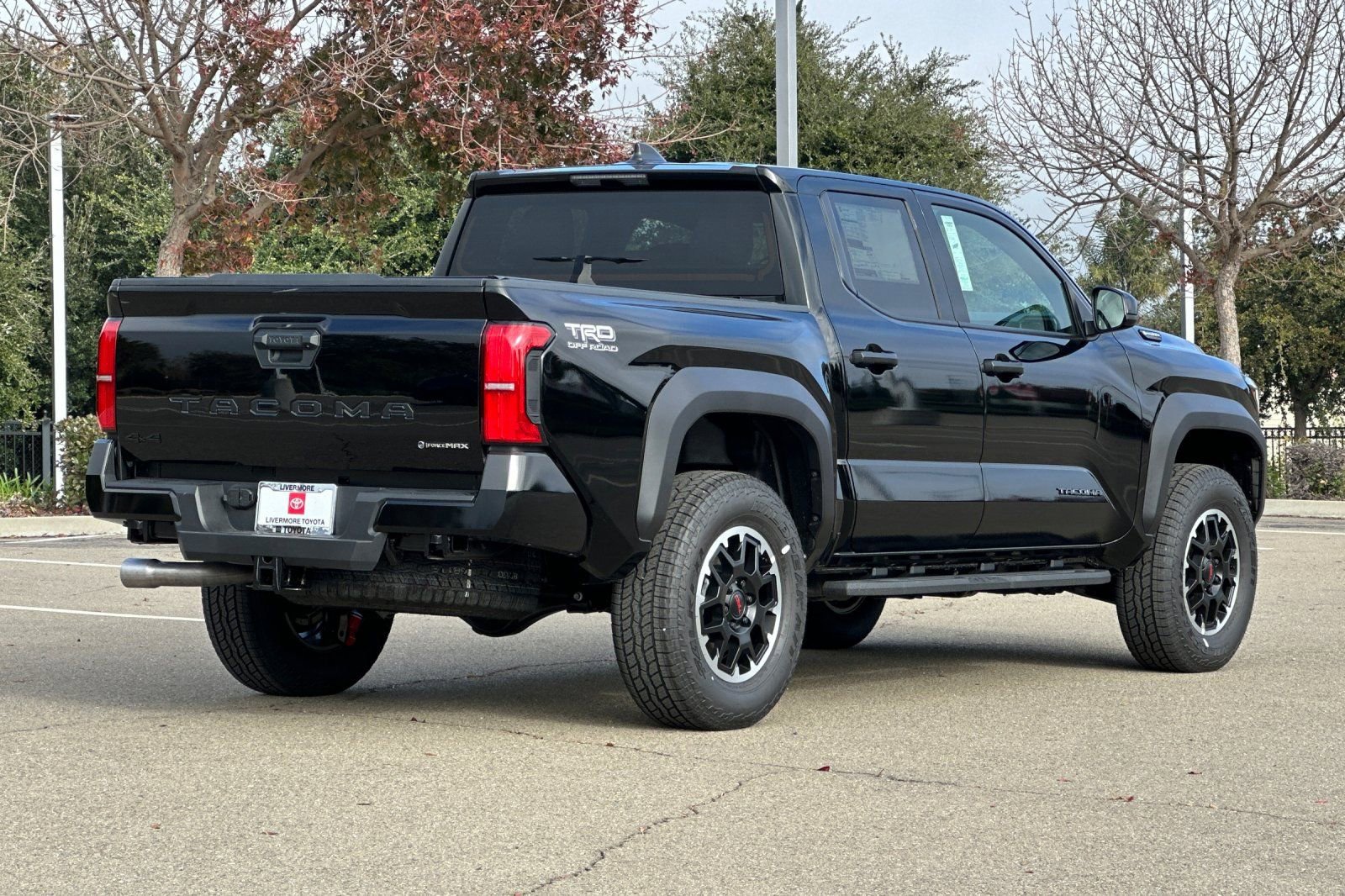 New 2025 Toyota Tacoma TRD Off-Road image 4