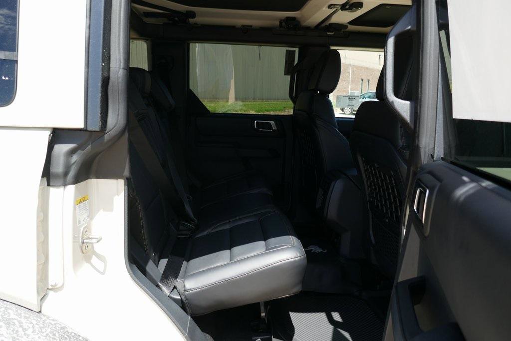 New 2025 Ford Bronco Badlands image 10