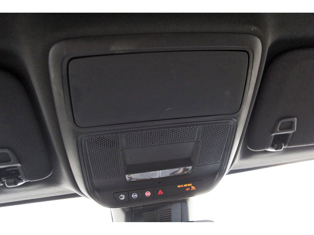 Used 2025 Chevrolet Equinox LT image 24