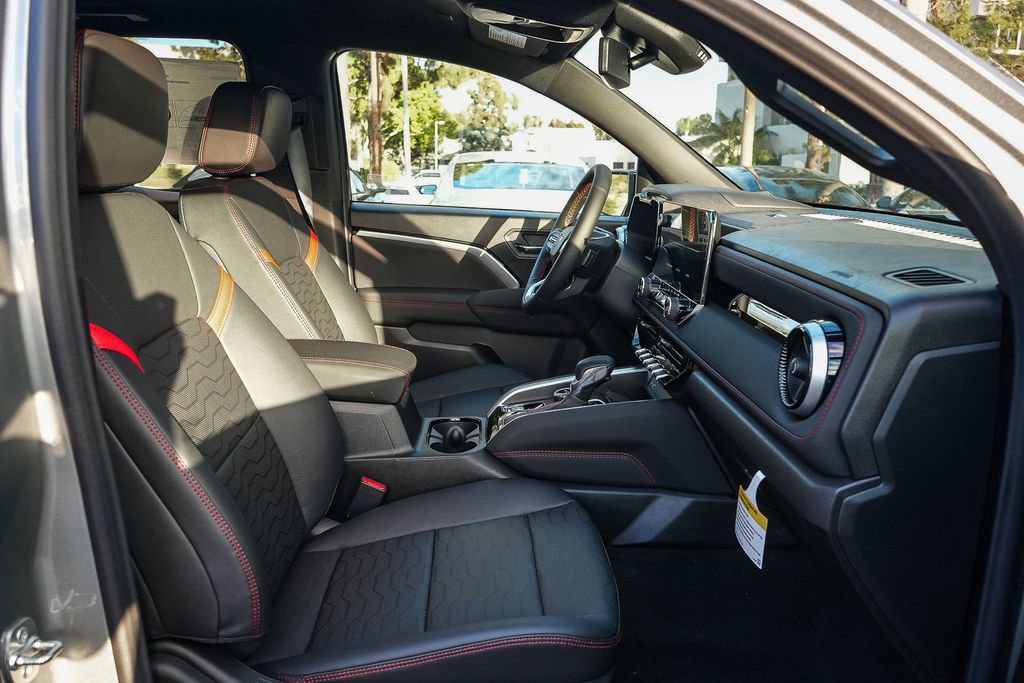 New 2026 Chevrolet Colorado Z71 w/ Technology Package AWD/4WD image 15