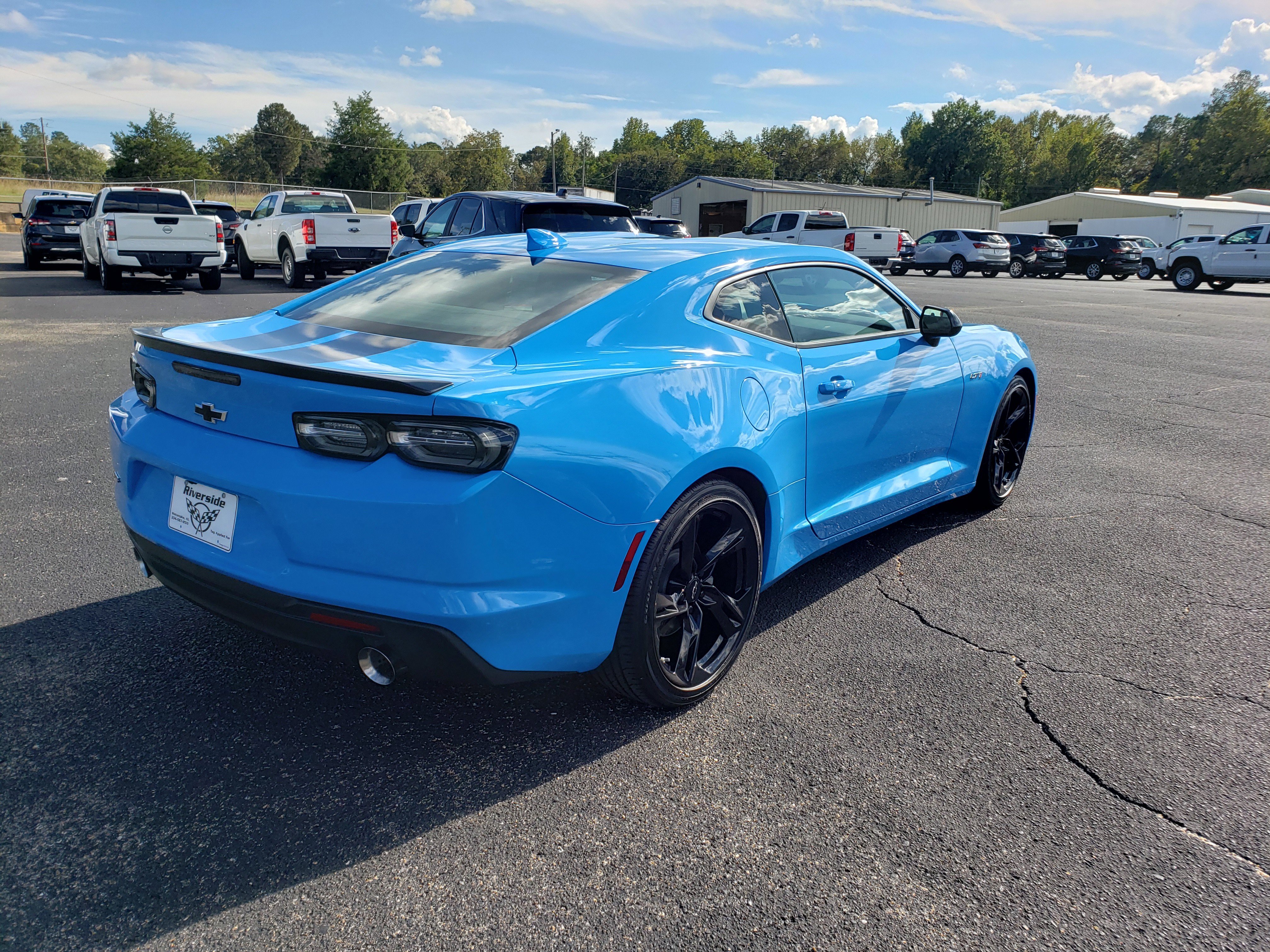 Used 2022 Chevrolet Camaro LT w/ RS Package image 3