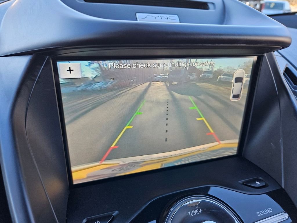 Used 2017 Ford Escape Titanium FWD image 14