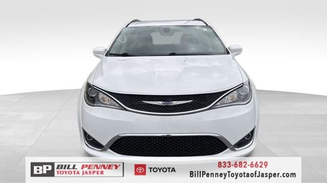 Used 2017 Chrysler Pacifica Touring-L w/ Tire & Wheel Group image 8