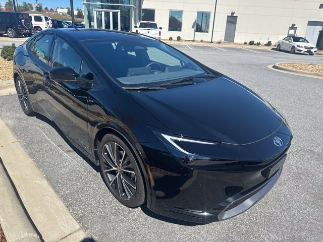 Used 2026 Toyota Prius Limited w/ Limited Premium Package AWD/4WD image 2