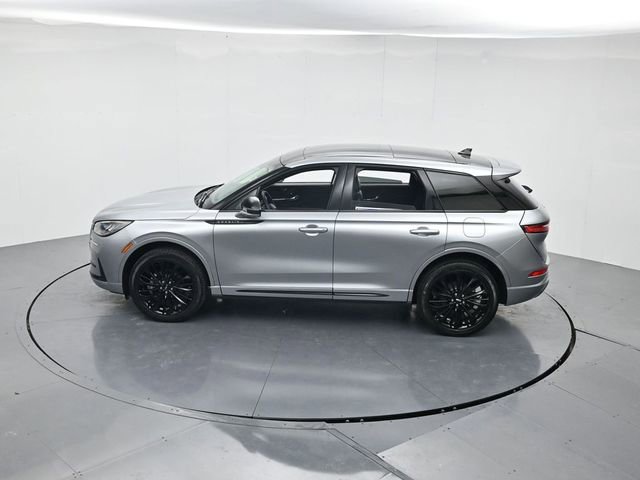 Used 2024 Lincoln Corsair FWD w/ Equipment Group 101A image 40