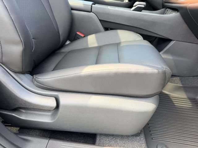 New 2026 Nissan Rogue Dark Armor FWD image 9