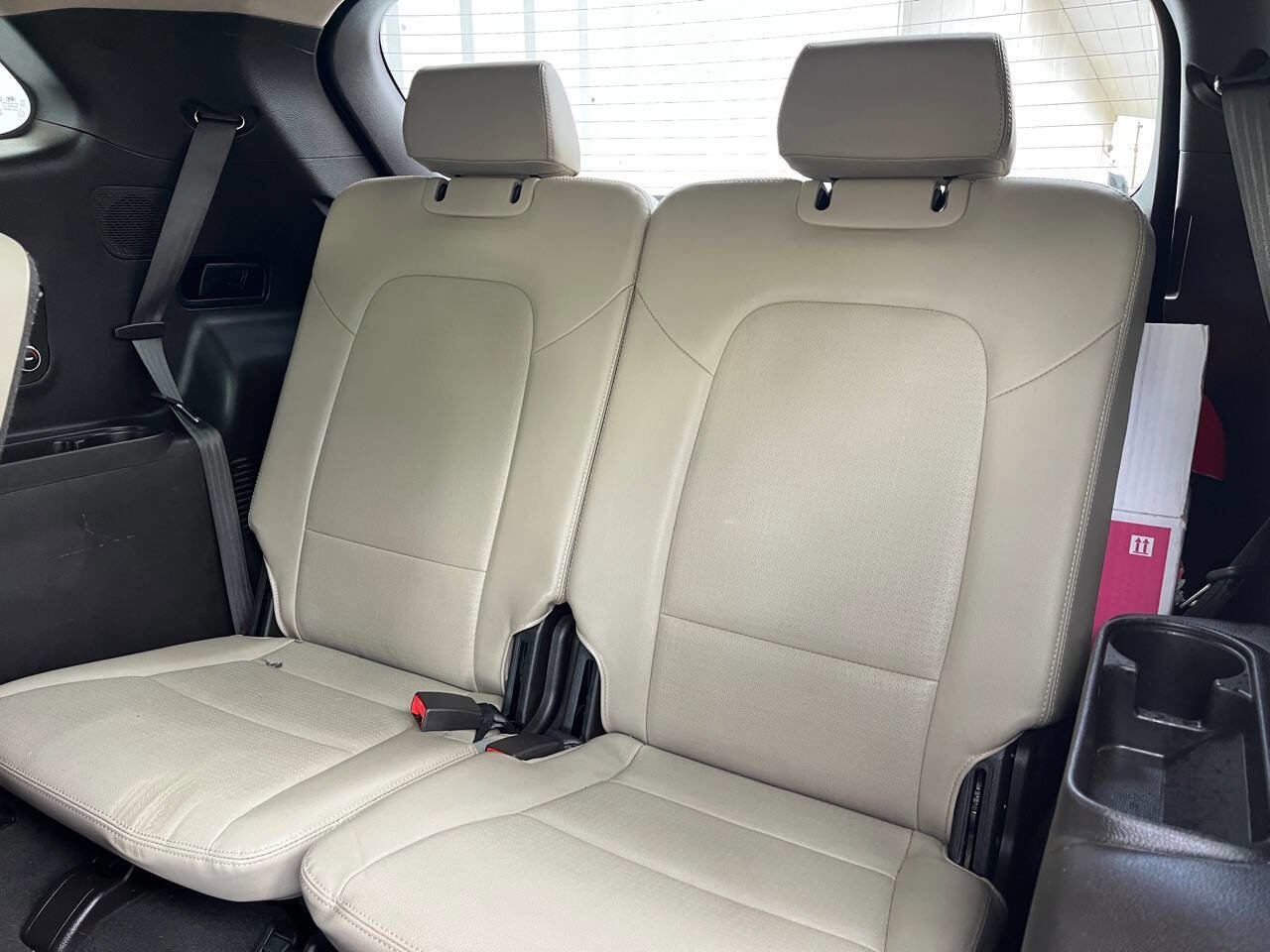 Used 2014 Hyundai Santa Fe Limited w/ Ultimate Package 07 image 17