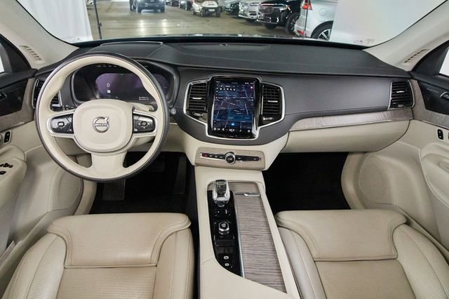 Used 2023 Volvo XC90 T8 Ultimate AWD/4WD image 6