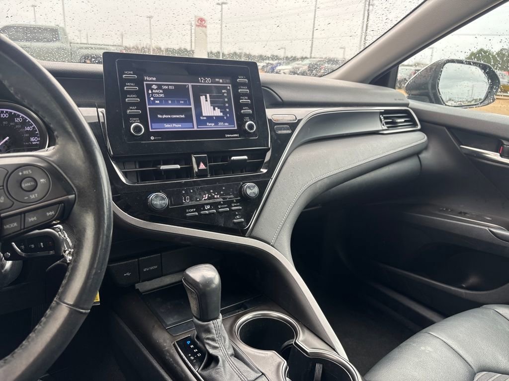 Used 2021 Toyota Camry SE image 14