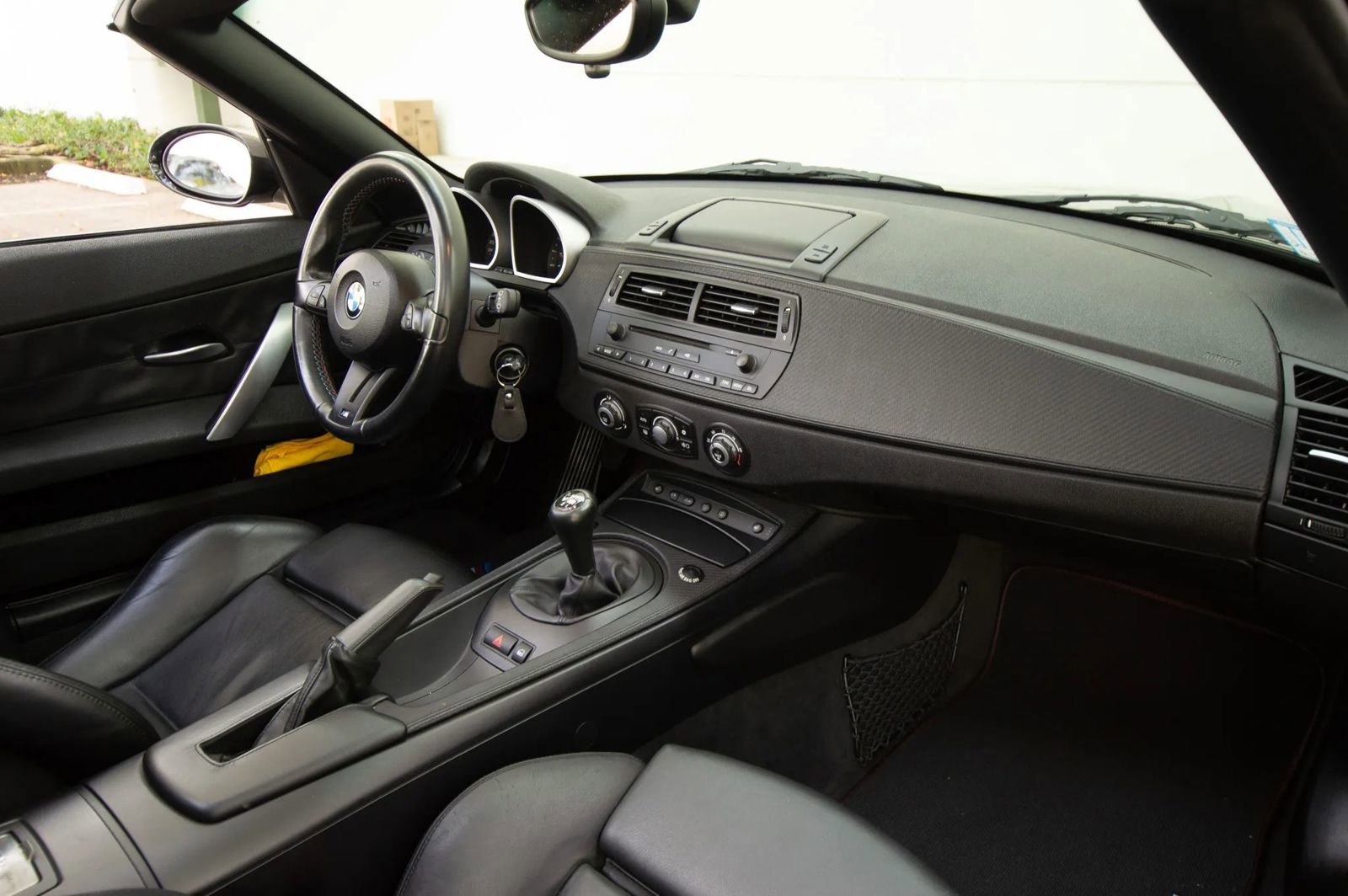 Used 2008 BMW M Roadster w/ Premium Pkg image 27