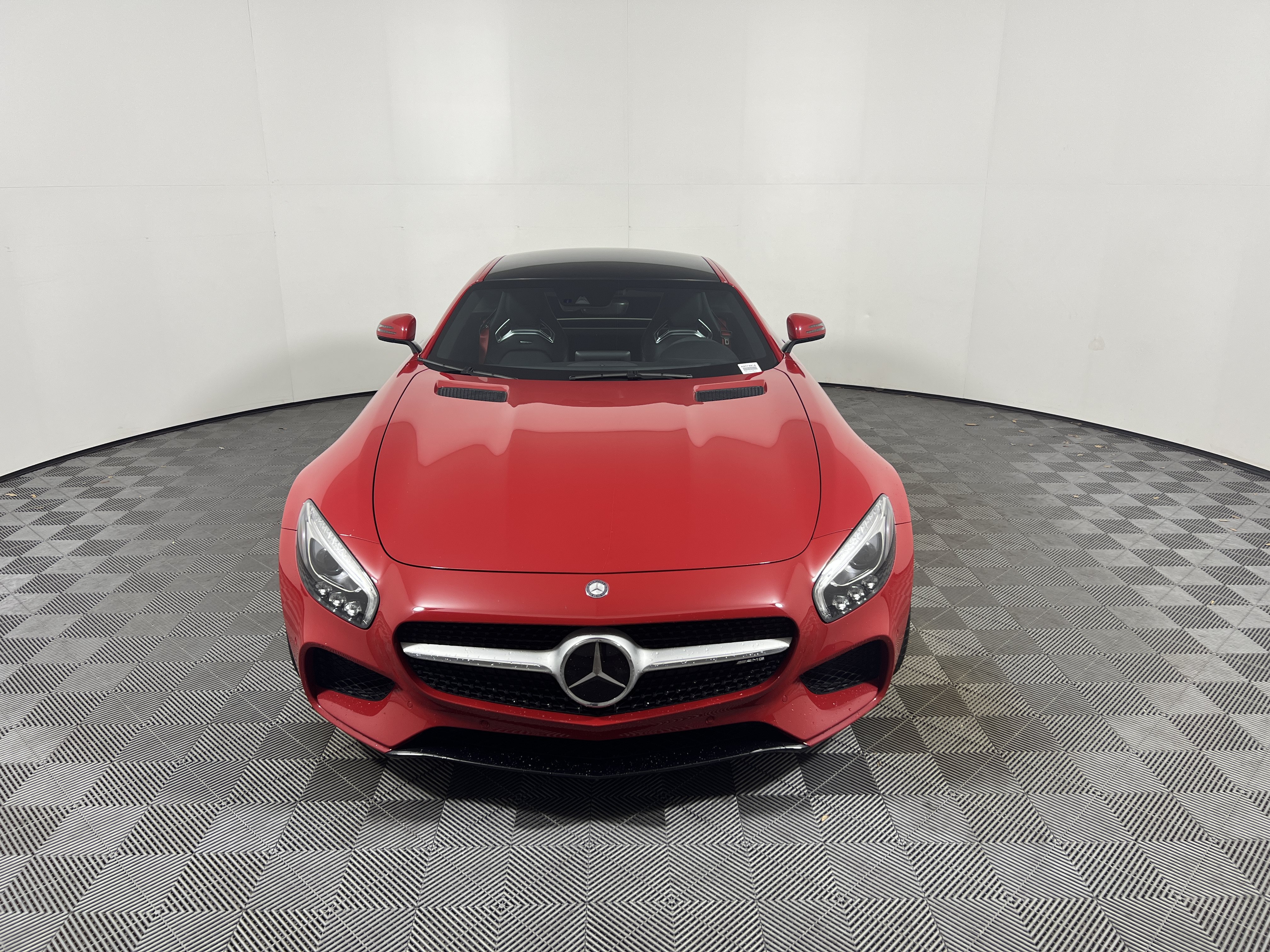 Used 2016 Mercedes-Benz AMG GT S image 8