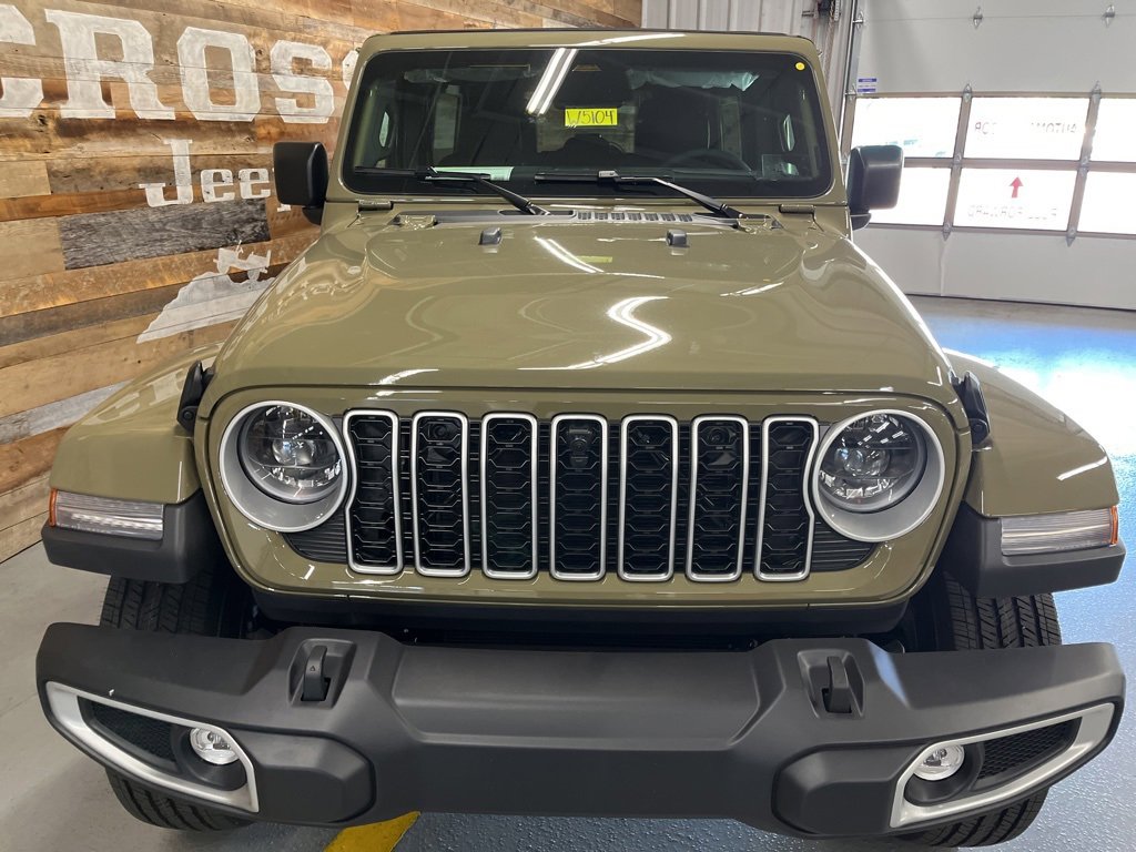 New 2026 Jeep Wrangler Unlimited Sahara w/ Technology Group image 15