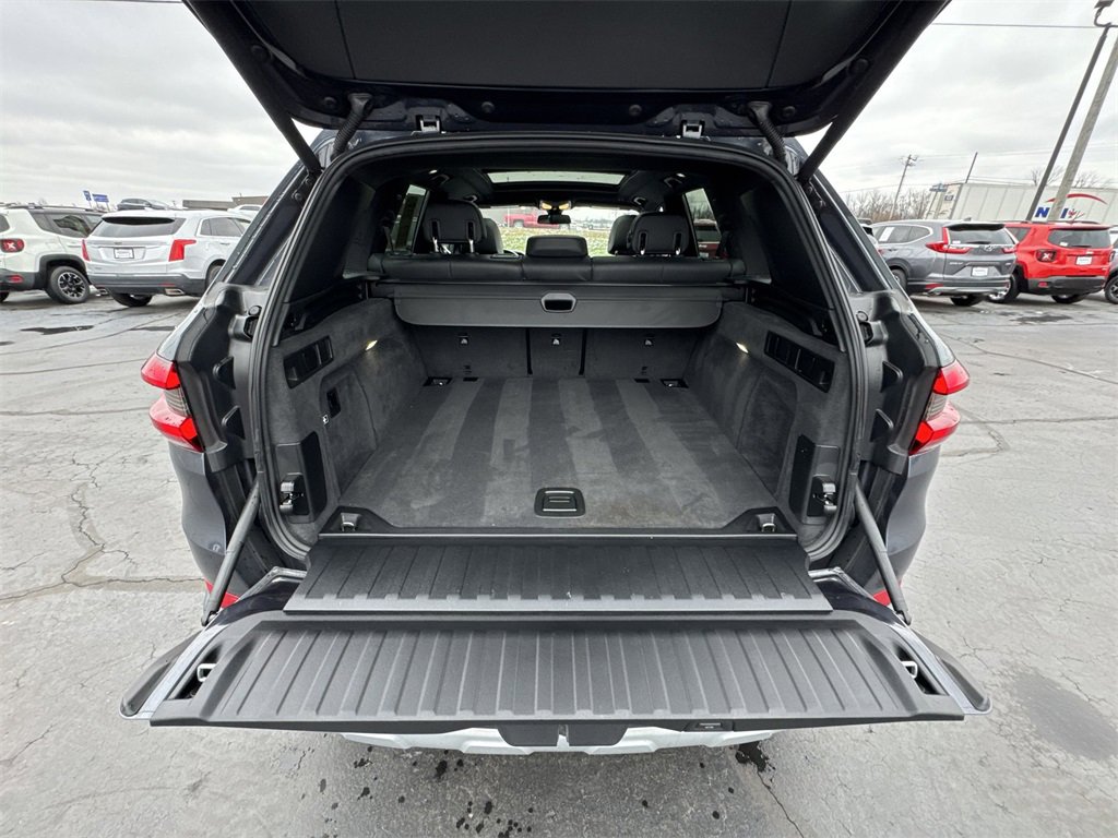 Used 2019 BMW X5 xDrive40i w/ Premium Package 2 image 24