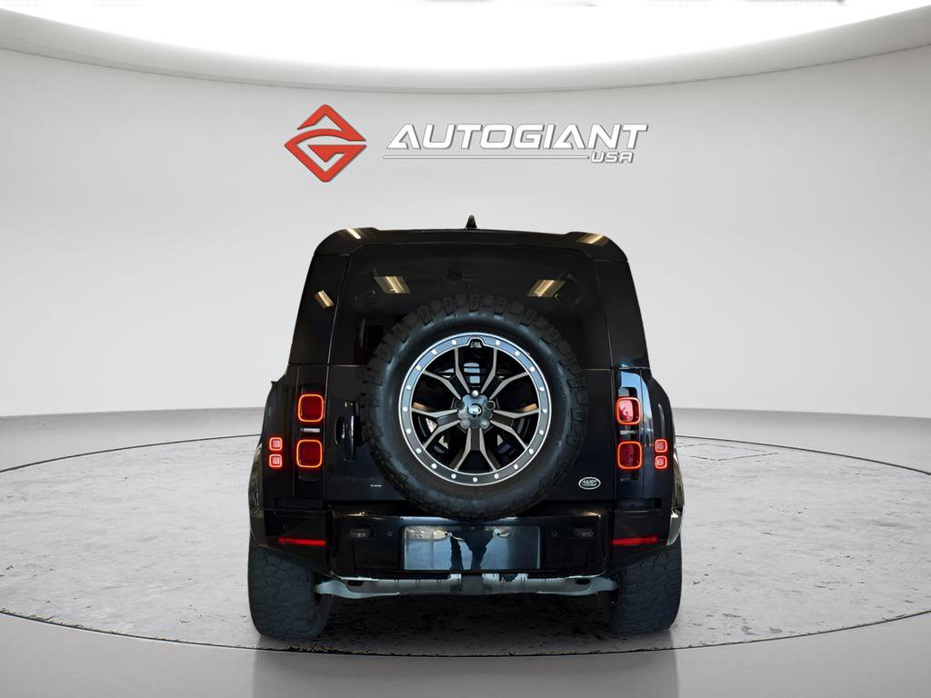 Used 2022 Land Rover Defender 110 X-Dynamic SE image 5