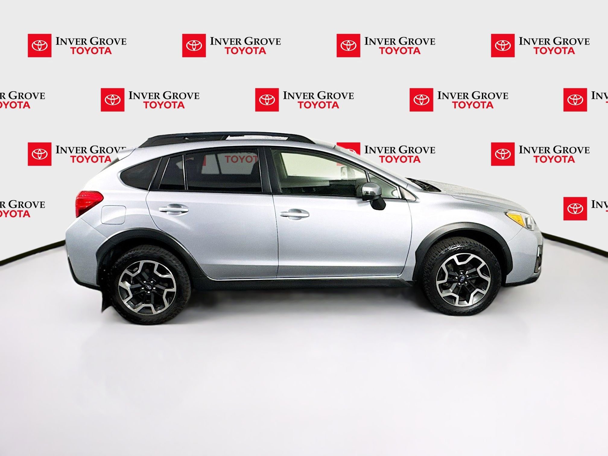 Used 2017 Subaru Crosstrek 2.0i Limited AWD/4WD image 4