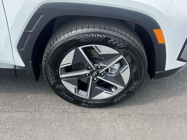 Used 2025 Hyundai Tucson SEL AWD/4WD image 7