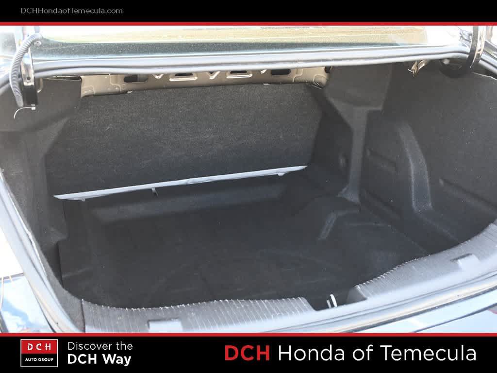 Used 2017 Chevrolet Cruze LS FWD image 22