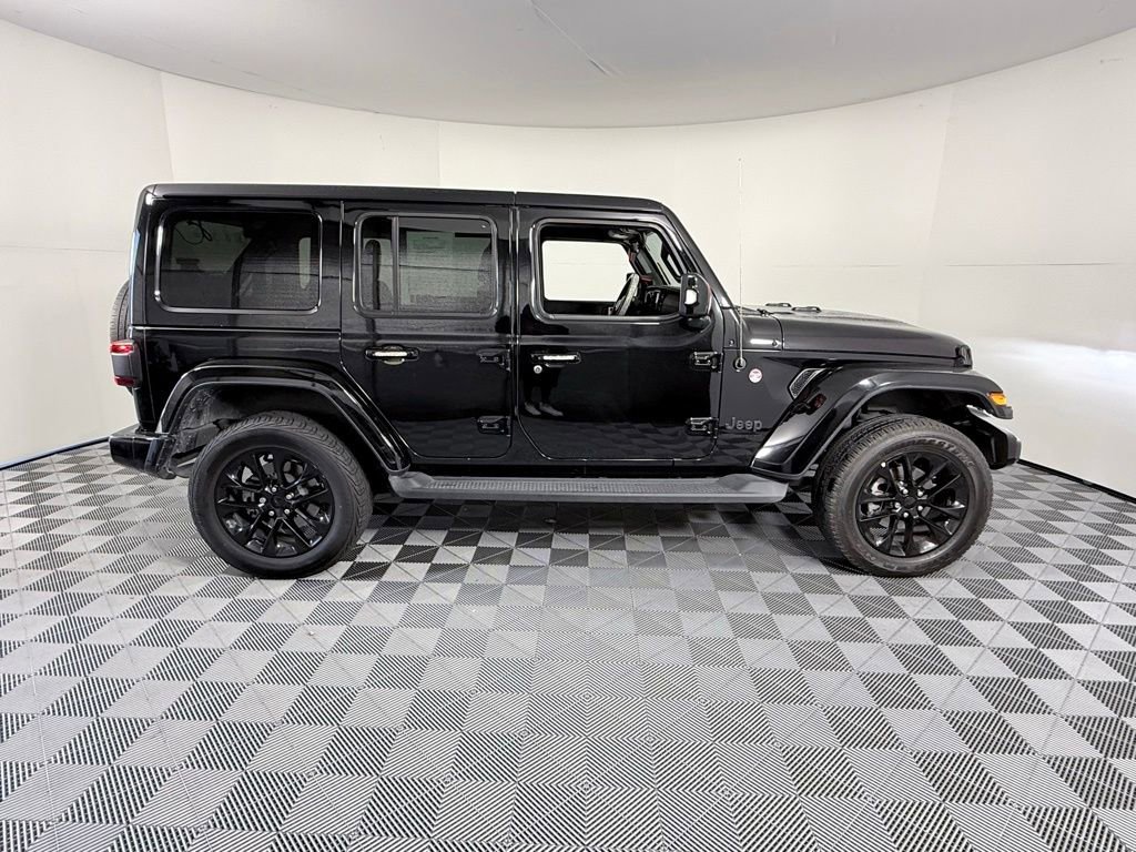 Used 2023 Jeep Wrangler Altitude image 8