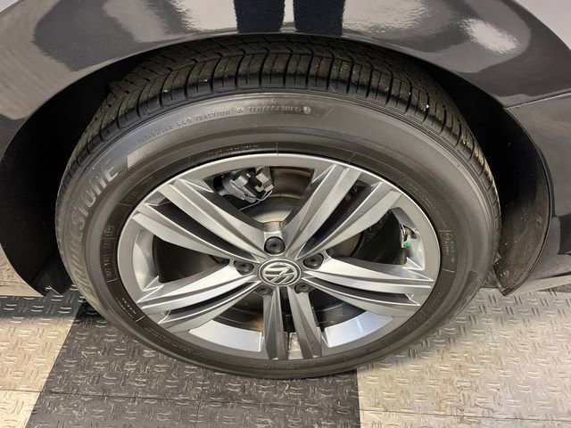 Certified 2020 Volkswagen Jetta R-Line FWD image 15