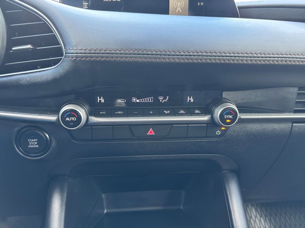 Used 2025 MAZDA MAZDA3 s image 36