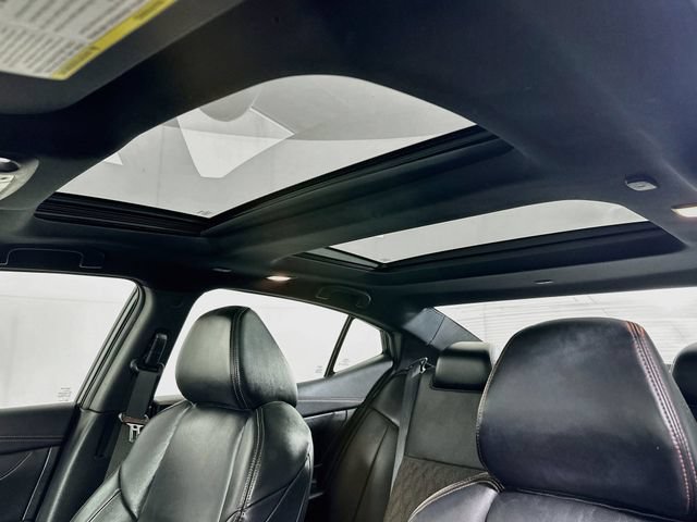 Used 2023 Nissan Maxima SR w/ Sport Mat Group FWD image 26