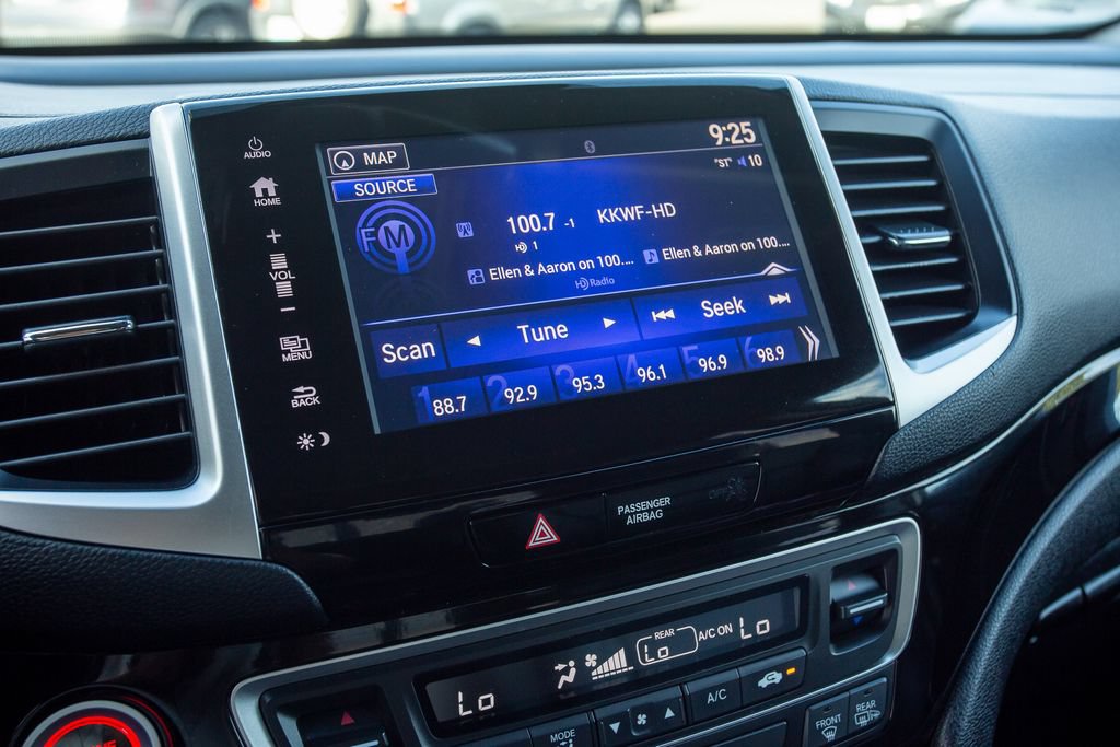Certified 2017 Honda Ridgeline RTL-E image 30