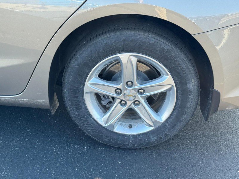 Used 2022 Chevrolet Malibu LS w/ LPO, Convenience Package 2 image 7